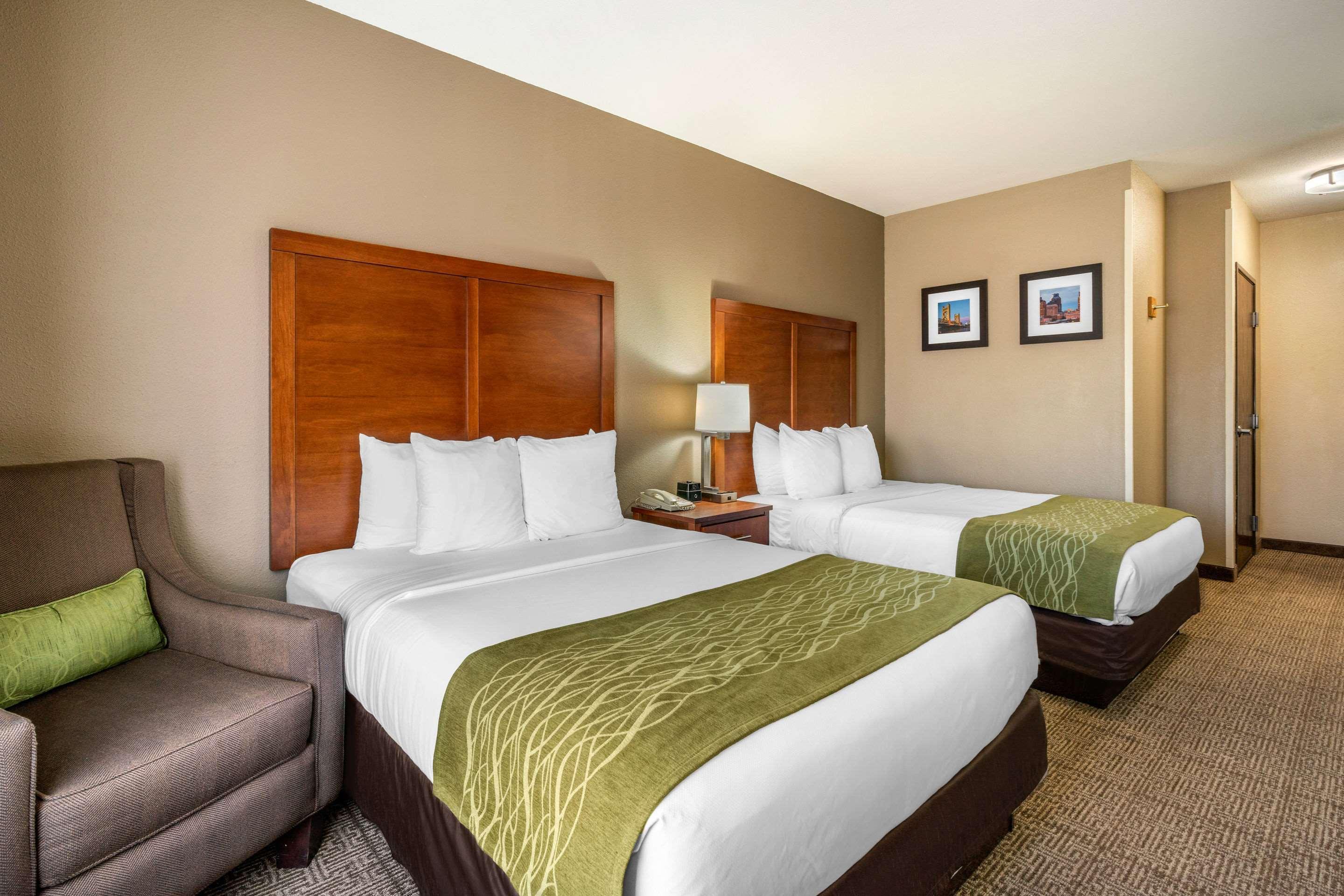 Comfort Inn & Suites Sacramento - University Area Eksteriør billede