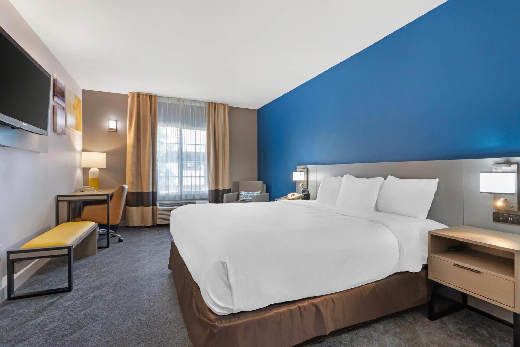 Comfort Inn & Suites Sacramento - University Area Eksteriør billede